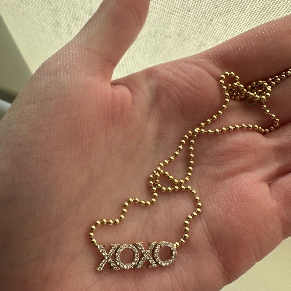 Diamond / gold XOXO necklace